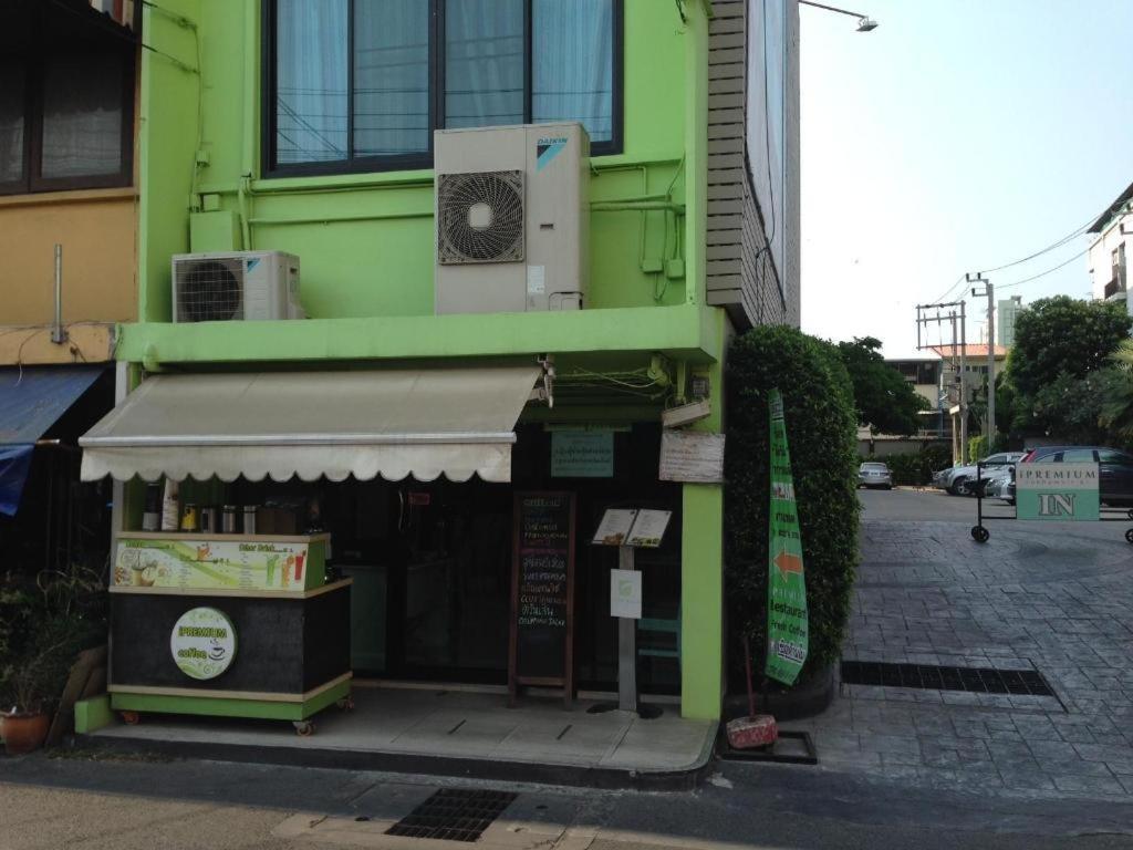 Ipremium Sukhumvit 81 Hotel Bangkok Exterior photo